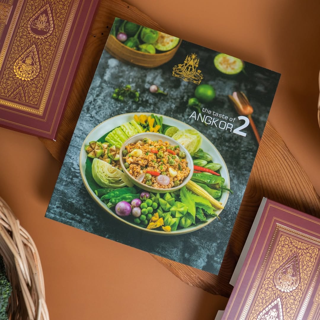 Livre The Taste of Angkor 2