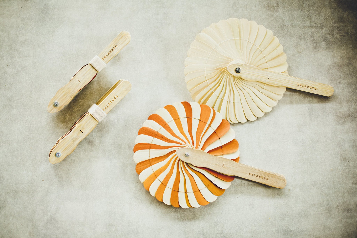 Eventail rond en palmier